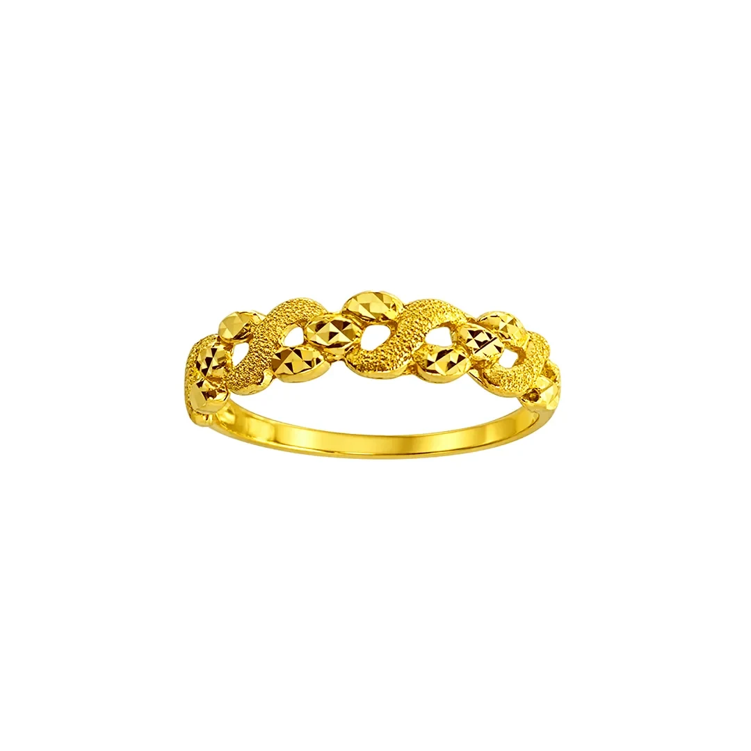 GOLDFINCH | Circle with Diamond Shape Ring 916 - R01608 — 916 gold ring